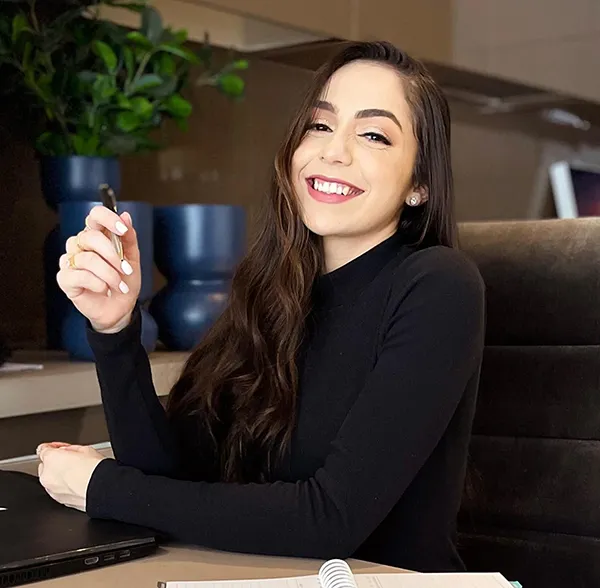 Thayná